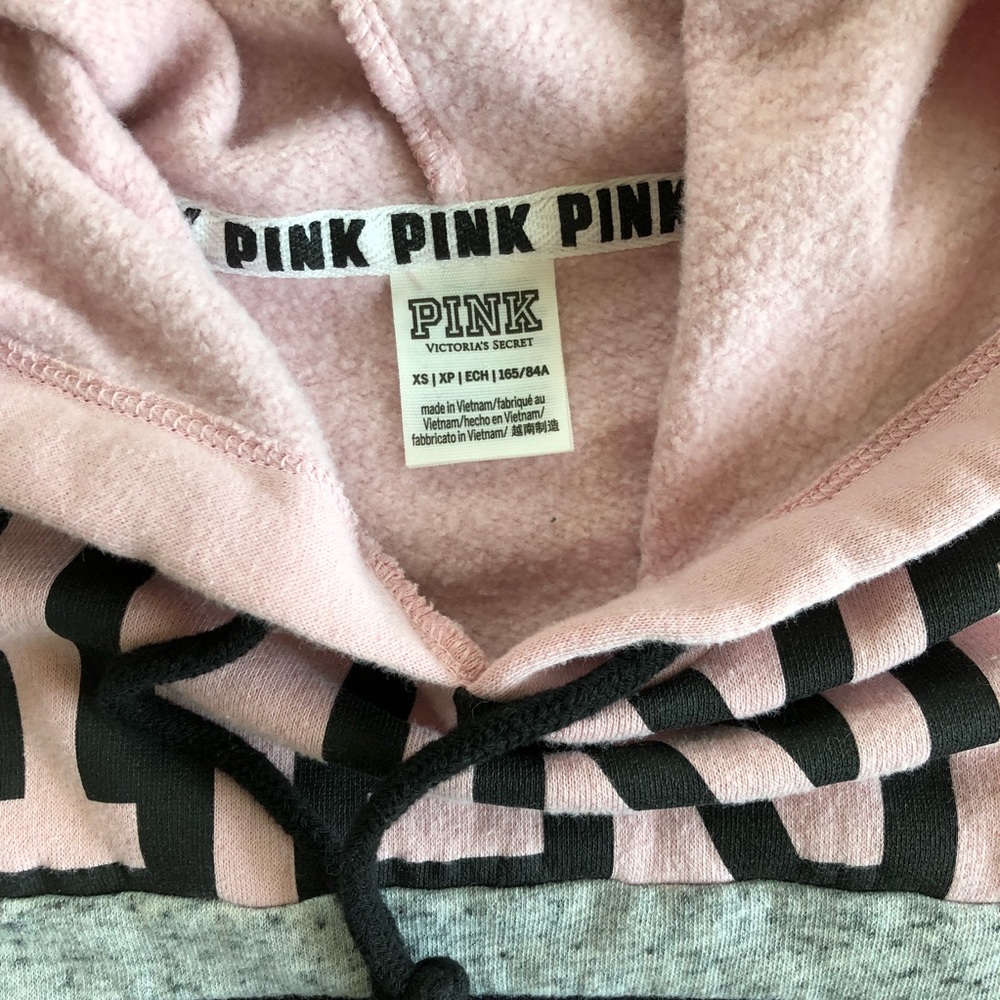 Colorblock Pullover - Picture 2 of 2